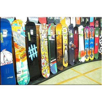 Tablou DualView Startonight Magazin de snowboard, luminos in intuneric, 80 x 120 cm Tablou DualView Startonight Magazin de snowboard, luminos in intuneric, 80 x 120 cm