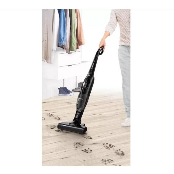 Aspirator vertical Bosch Readyy`y BBHF220, 0.4 L, 18 V, 2 trepte de putere, Acumulator Li-Ion, Filtru lavabil, Perie EasyClean, Autonomie 40 min, 43 kWh/an, Negru