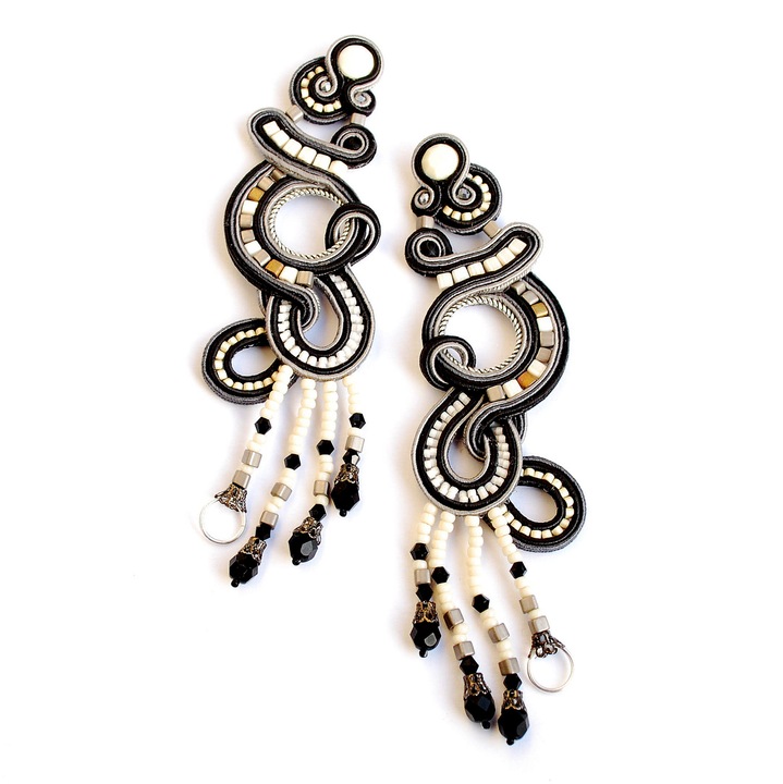 Cercei handmade lungi Sengabeads 12 x 4 cm