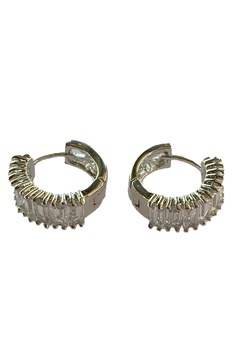 Cercei placati cu aur alb de 18k si cristal 7gr Cercei placati cu aur alb de 18k si cristal 7gr