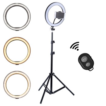 Lampa circulara Ring Light, diametru 56cm/22inch , 3 moduri de lumina , 10 trepte reglaj , suport telefon , telecomanda selfie , trepied 210cm inclus Lampa circulara Ring Light, diametru 56cm/22inch , 3 moduri de lumina , 10 trepte reglaj , suport telefon , telecomanda selfie , trepied 210cm inclus
