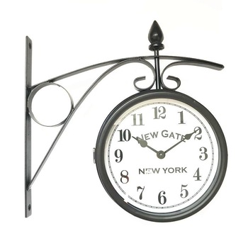 Ceas perete YANA, metal, forma rotunda si dimensiunile cu tot cu suport 33.5 x 10 x 34.5 cm Ceas perete YANA, metal, forma rotunda si dimensiunile cu tot cu suport 33.5 x 10 x 34.5 cm