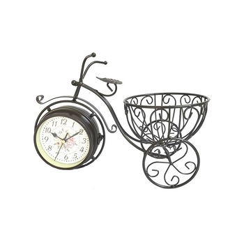 Ceas birou YANA, metal, negru, are forma de bicicleta si dimensiunile 38 x 17 x 25 cm Ceas birou YANA, metal, negru, are forma de bicicleta si dimensiunile 38 x 17 x 25 cm