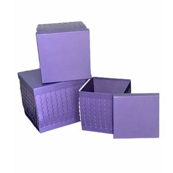 Set 3 cutii cadou din carton, cub, 910 gr Set 3 cutii cadou din carton, cub, 910 gr