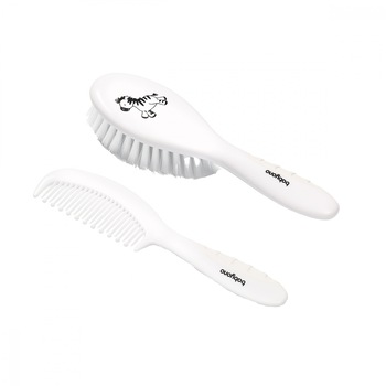 Set perie si pieptene BabyOno alb din par moale Set perie si pieptene BabyOno alb din par moale