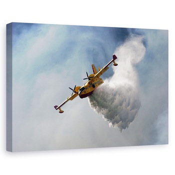 Tablou canvas - Cer Si Apa, Actiune, Drama, Dramatic, Pompier, Salvare, 20 x 30 cm Tablou canvas - Cer Si Apa, Actiune, Drama, Dramatic, Pompier, Salvare, 20 x 30 cm