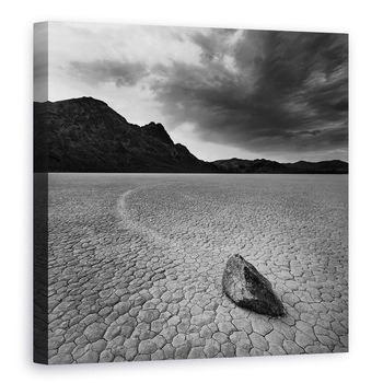 Tablou canvas - Pista De Curse, Stanca, Piatra, Valea Mortii, 70 x 70 cm Tablou canvas - Pista De Curse, Stanca, Piatra, Valea Mortii, 70 x 70 cm
