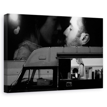 Tablou canvas - La Paris, Monocrom, Negru, Strada, Oras, 80x120 cm Tablou canvas - La Paris, Monocrom, Negru, Strada, Oras, 80x120 cm