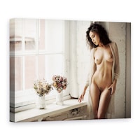 Tablou canvas - Portret Cu Flori, Nud, Nud, Dezbracat, Fereastra, Halat, 50 x 70 cm