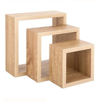 Set 3 etajere din lemn, stejar 22x22x10 cm Set 3 etajere din lemn, stejar 22x22x10 cm