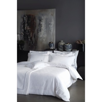 Set lenjerie pentru pat dublu Valeron, La Mer, bumbac 100%, tesatura Jacquard, 7 piese, hipoalergenic, calitate premium, alb Set lenjerie pentru pat dublu Valeron, La Mer, bumbac 100%, tesatura Jacquard, 7 piese, hipoalergenic, calitate premium, alb