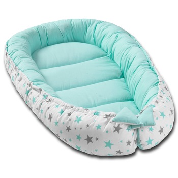Cosulet bebelus pentru dormit Kidizi Baby Nest Cocoon 90x50 cm Galaxy Mint, husa 100% bumbac Cosulet bebelus pentru dormit Kidizi Baby Nest Cocoon 90x50 cm Galaxy Mint, husa 100% bumbac
