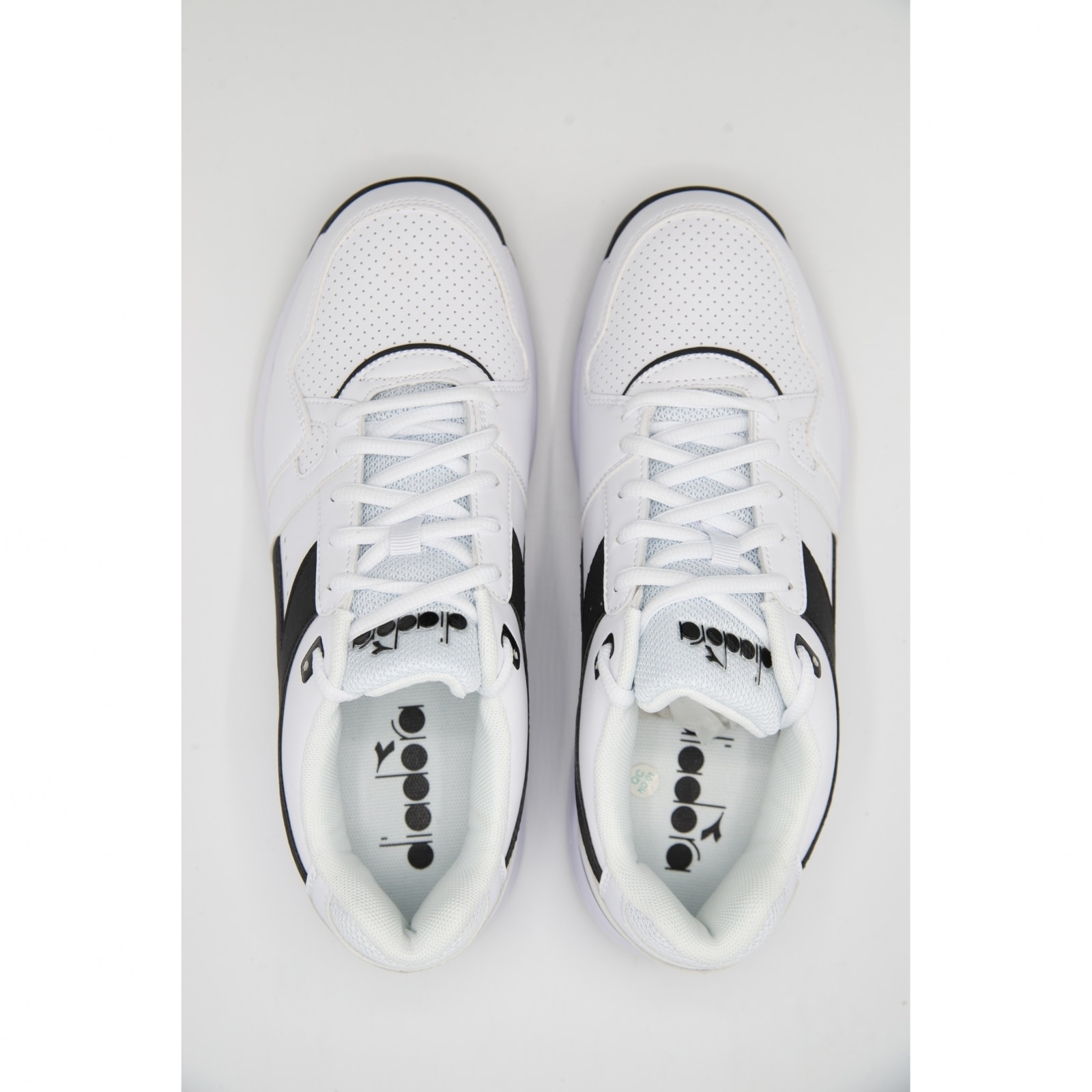 diadora volee