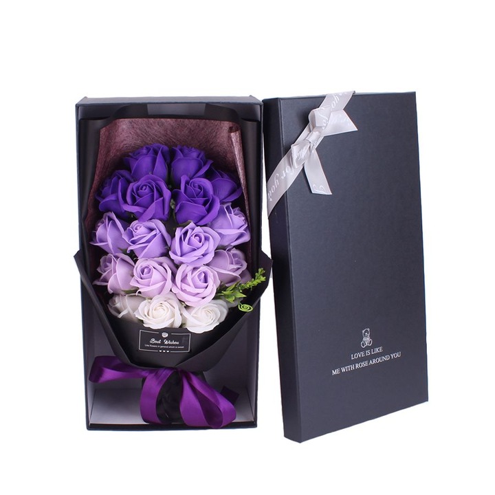 Buchet 18 trandafiri de sapun, ambalat cutie cadou, culoare mov si alb