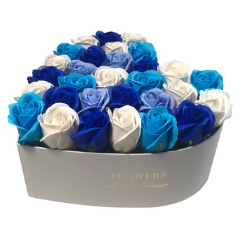 Inima din Trandafiri din Sapun, Colorissima, Alb, Bleu, Albastru, 25 cm Inima din Trandafiri din Sapun, Colorissima, Alb, Bleu, Albastru, 25 cm