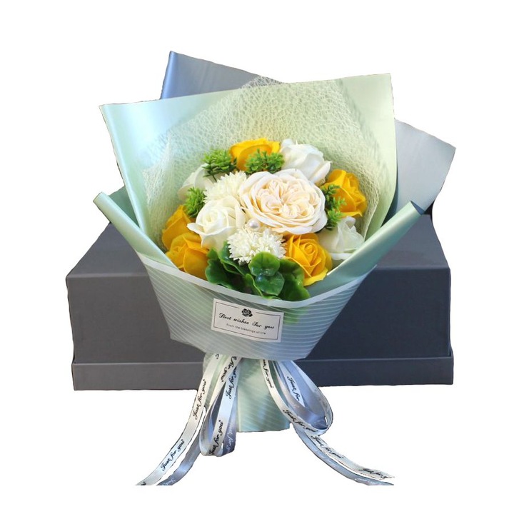Buchet elegant flori de sapun asortate, frunze decorative, 12 bucati, cutie cadou, culoare galben