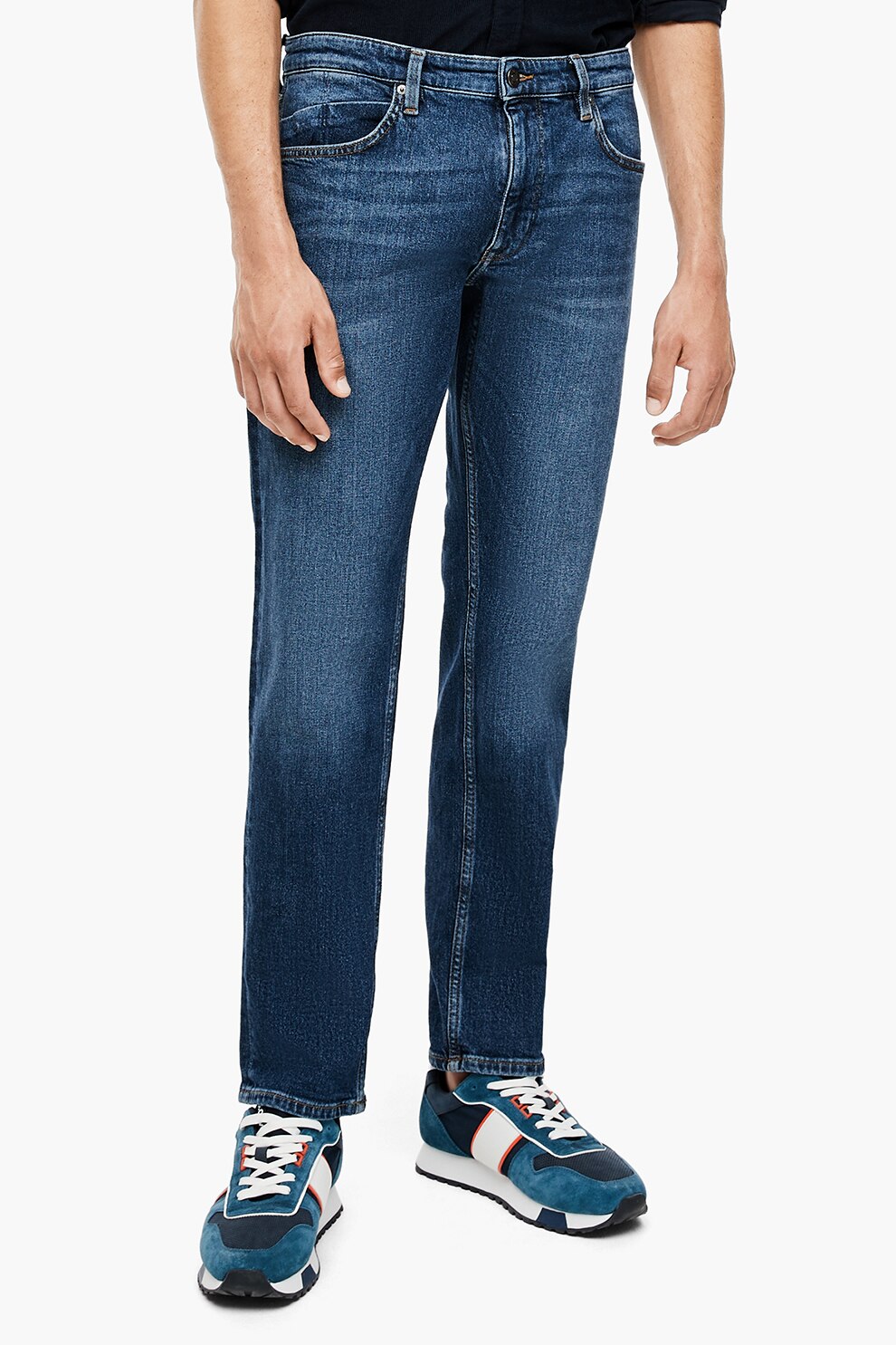 s.Oliver, Blugi conici cu aspect decolorat, Albastru inchis, W31-L32