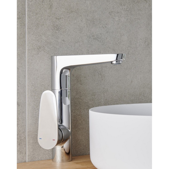 Mosdócsaptelep, egykaros Cavally