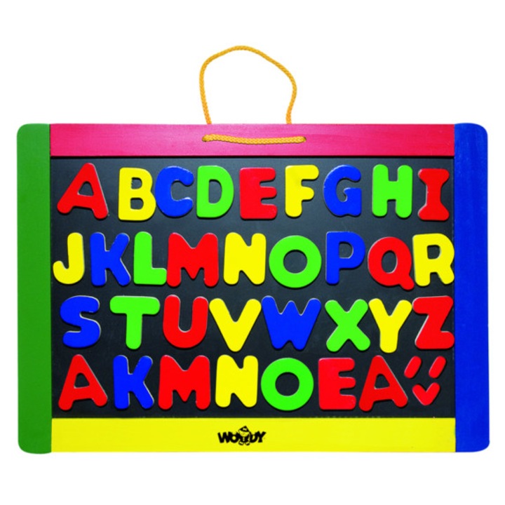 Mágnestábla színes betűkkel