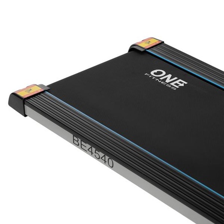 Banda alergare electrica 2 in 1 One Fitness, motor 1.75CP, viteza 0.8-12 km/h, aparat vibromasaj inclus, greutate maxima utilizator 110kg