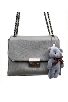 Geanta de dama Bonnie gri din piele ecologica, dimensiuni 22 x 16 x 11 cm Geanta de dama Bonnie gri din piele ecologica, dimensiuni 22 x 16 x 11 cm