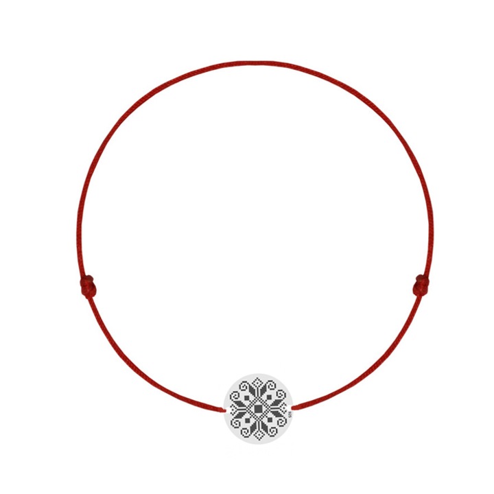 Bratara motive traditionale, pandantiv Argint 925, snur rosu