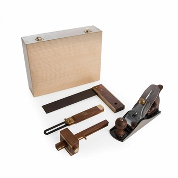 Set 4 piese tamplarie cu Echer reglabil, echer tamplarie, dispozitiv marcare si mini rindea, Spear & Jackson Woodworking Set 4 piese tamplarie cu Echer reglabil, echer tamplarie, dispozitiv marcare si mini rindea, Spear & Jackson Woodworking