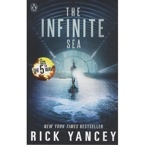 The Infinite Sea Book 2 - Rick Yancey