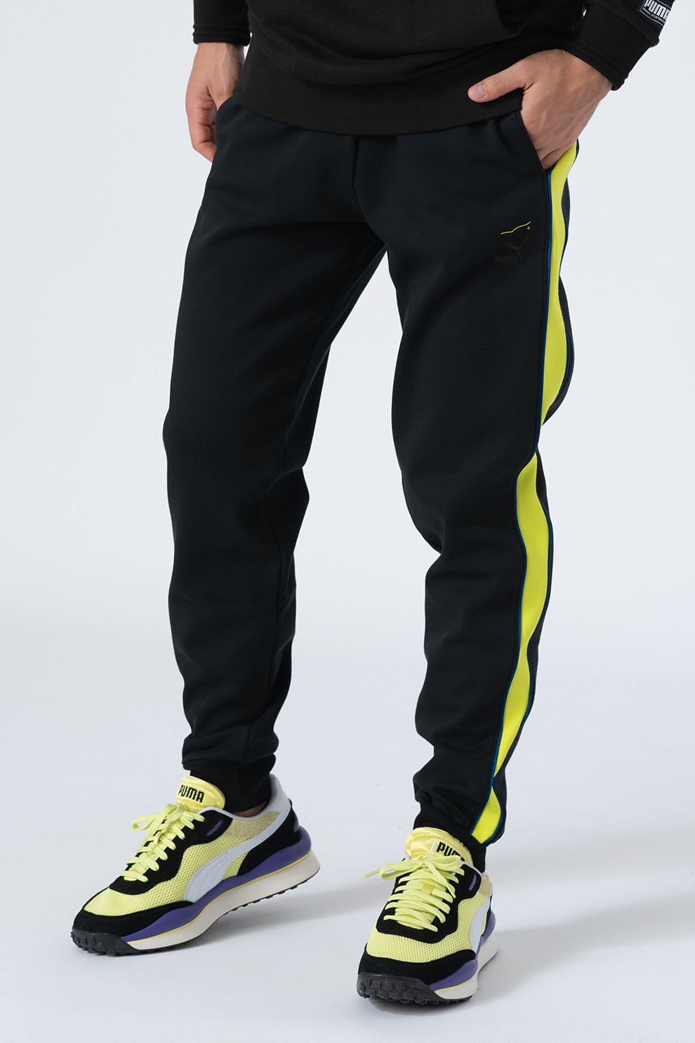 Puma, Pantaloni sport cu segmente elastice la nivelul gleznei T7, Negru/Verde neon