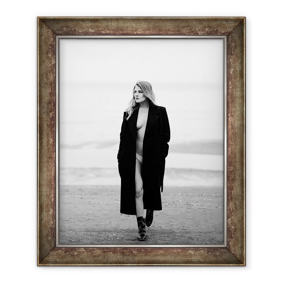 Tablou inramat - Anastassia Volkova - Femeia, 90 x 110 cm