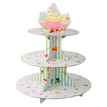 Etajera din carton pentru briose, Fackelmann, 3 nivele Etajera din carton pentru briose, Fackelmann, 3 nivele