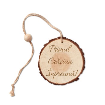 Decoratiune din lemn pentru bradul de Craciun cu mesaj Primul Craciun impreuna Decoratiune din lemn pentru bradul de Craciun cu mesaj Primul Craciun impreuna