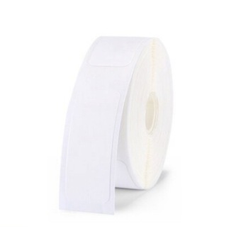 Rola de etichete Amis albe Rola de etichete Amis albe