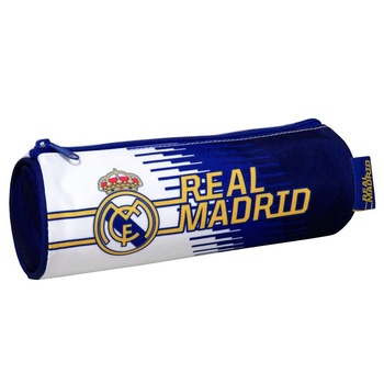 Penar Real Madrid, neechipat, un compartiment, cilindric, alb cu albastru si imprimeu multicolor, lungime 21 cm, diametru 8 cm Penar Real Madrid, neechipat, un compartiment, cilindric, alb cu albastru si imprimeu multicolor, lungime 21 cm, diametru 8 cm