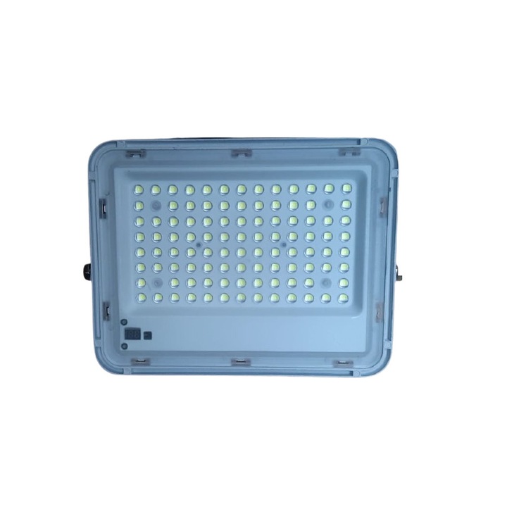 LED проектор със соларен панел и дистанционно управление, KlaussTech, 150 W, 10 h автономност, 50 000 h експлоатационен живот, компактен и модерен дизайн, цвят бял