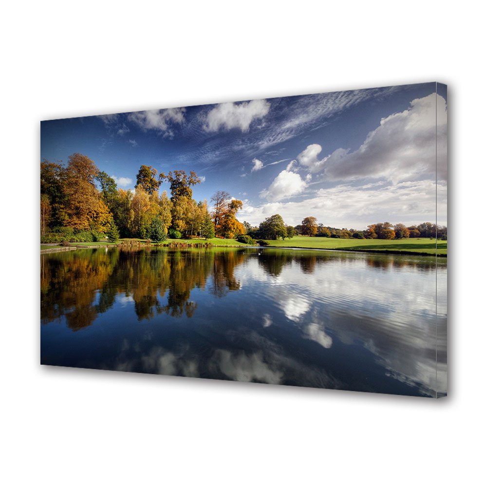 Tablou Canvas Luminos in intuneric VarioView LED, Toamna, Iaz in mijlocul pajistii, 40 x 60 cm
