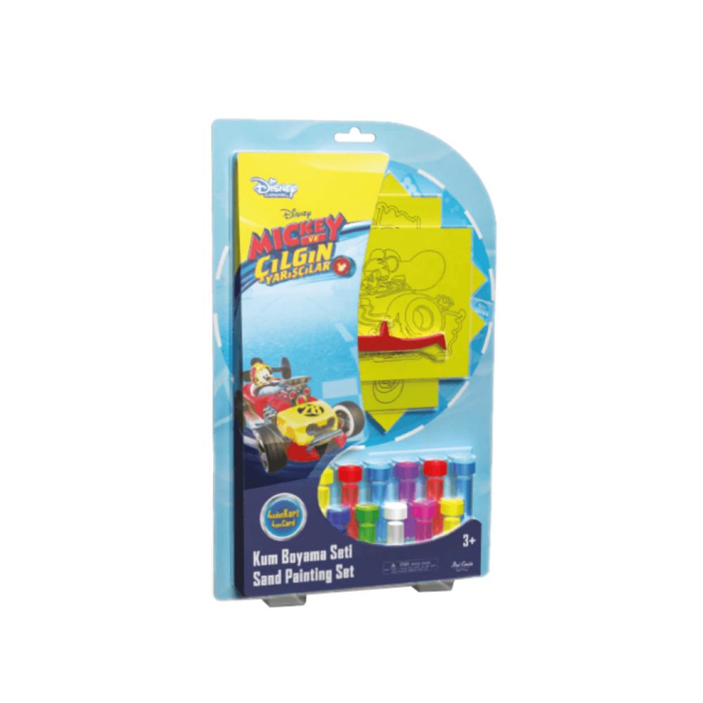 Set creativ pictura cu nisip colorat, Mickey & Minnie Mouse la curse, Disney, 4 planse 11,75 x 16,5 cm, 4 suporti carton, 16 tuburi nisip multicolor, 1 penseta, 4 folii protectie, + 3 ani