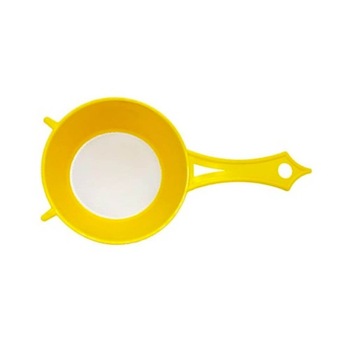 Strecuratoare de Plastic Galbena, Diametru 14 cm Strecuratoare de Plastic Galbena, Diametru 14 cm