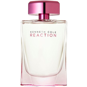 Reaction Apa de parfum Femei 100 ml Reaction Apa de parfum Femei 100 ml