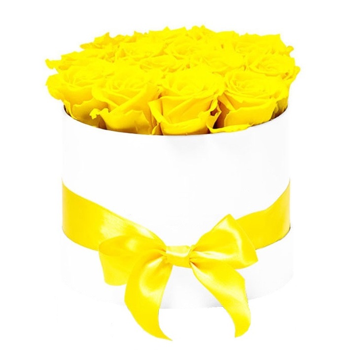 Aranjament floral Trandafiri galbeni parfumati de sapun, in cutie alba Luxury M