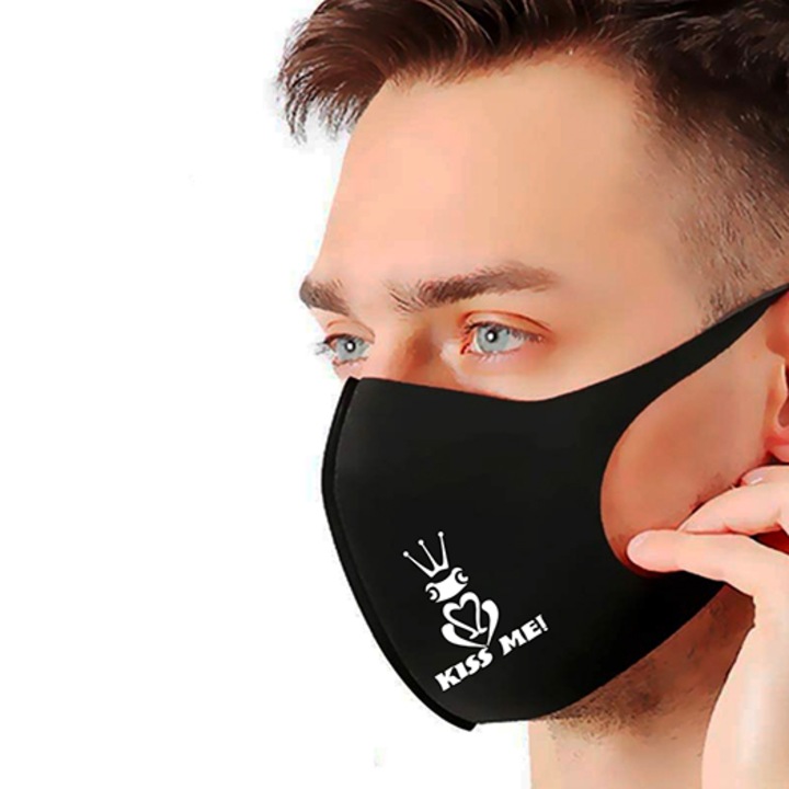 Kiss Me - 3D fazonú dizájn szájmaszk