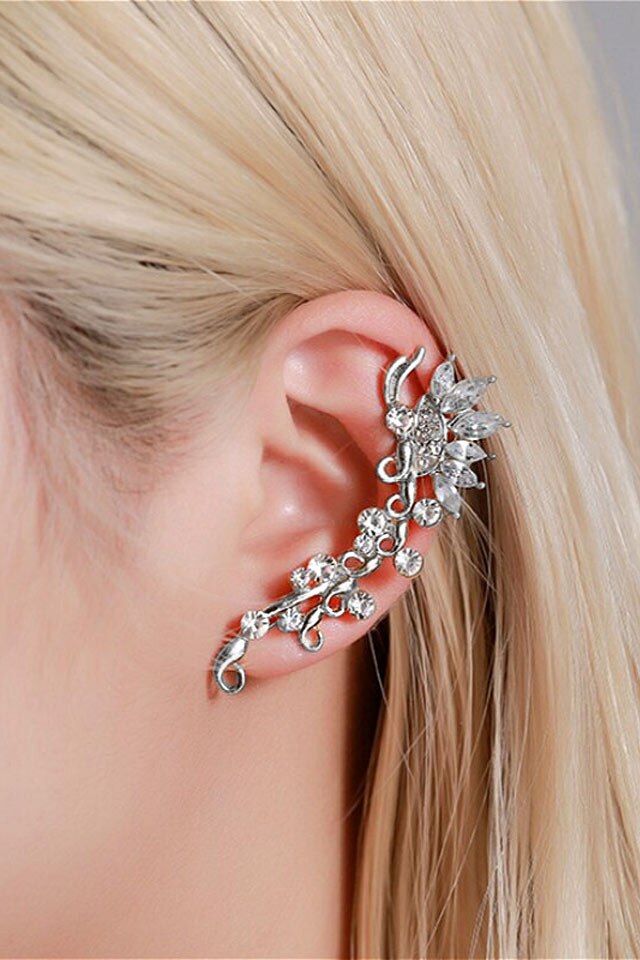 Cercel Ear Cuff Model Fluture Cristale Rotunde Si Ascutite Cat Eye Argintiu Urechea Stanga