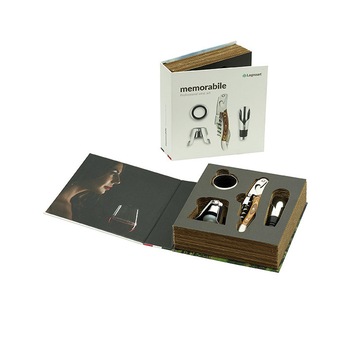 Set 4 accesorii pentru vin Legnoart, Memorabile Wine Connoisseur, cutie din lemn de inalta calitate, finisaj artizanal, maro/negru/argintiu Set 4 accesorii pentru vin Legnoart, Memorabile Wine Connoisseur, cutie din lemn de inalta calitate, finisaj artizanal, maro/negru/argintiu