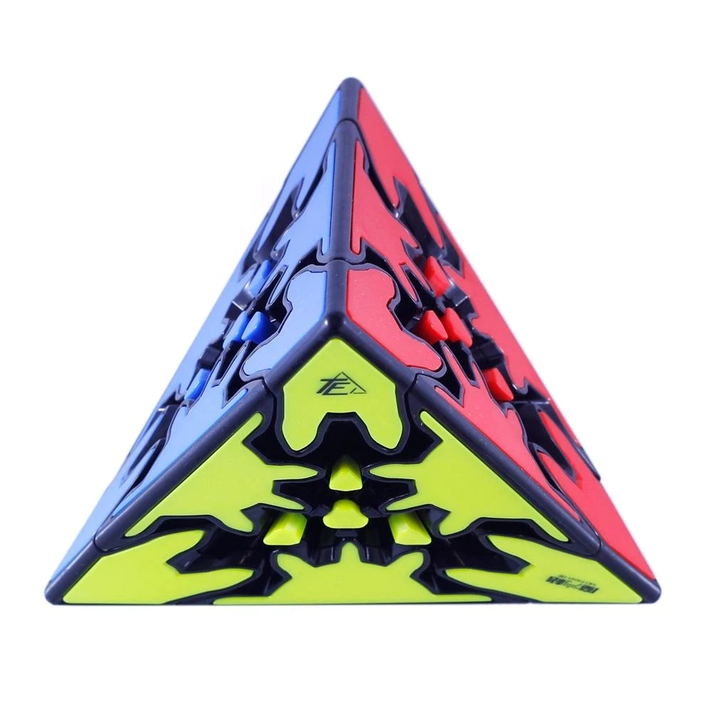 Cu Rubik, QiYi Pyraminx Gear