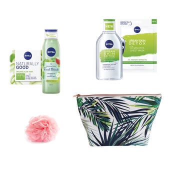 Set cadou: Crema de zi Naturally Good, 50 ml + Masca servetel Urban Skin Detox 10 minutes + Apa micelara Urban Skin Detox, 400 ml + Gel de dus Fresh Blends pepene rosu & cosos & menta, 300 ml + Geanta cosmetica + Lufa de baie Set cadou: Crema de zi Naturally Good, 50 ml + Masca servetel Urban Skin Detox 10 minutes + Apa micelara Urban Skin Detox, 400 ml + Gel de dus Fresh Blends pepene rosu & cosos & menta, 300 ml + Geanta cosmetica + Lufa de baie