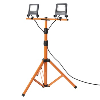 Pachet proiector LED + stativ LEDVANCE 2x20W, 4000K, 3400lm, grad de protectie proiector IP65 si IP44 priza conectare, 220-240V, clasa energetica 25 000 ore functionare Pachet proiector LED + stativ LEDVANCE 2x20W, 4000K, 3400lm, grad de protectie proiector IP65 si IP44 priza conectare, 220-240V, clasa energetica 25 000 ore functionare