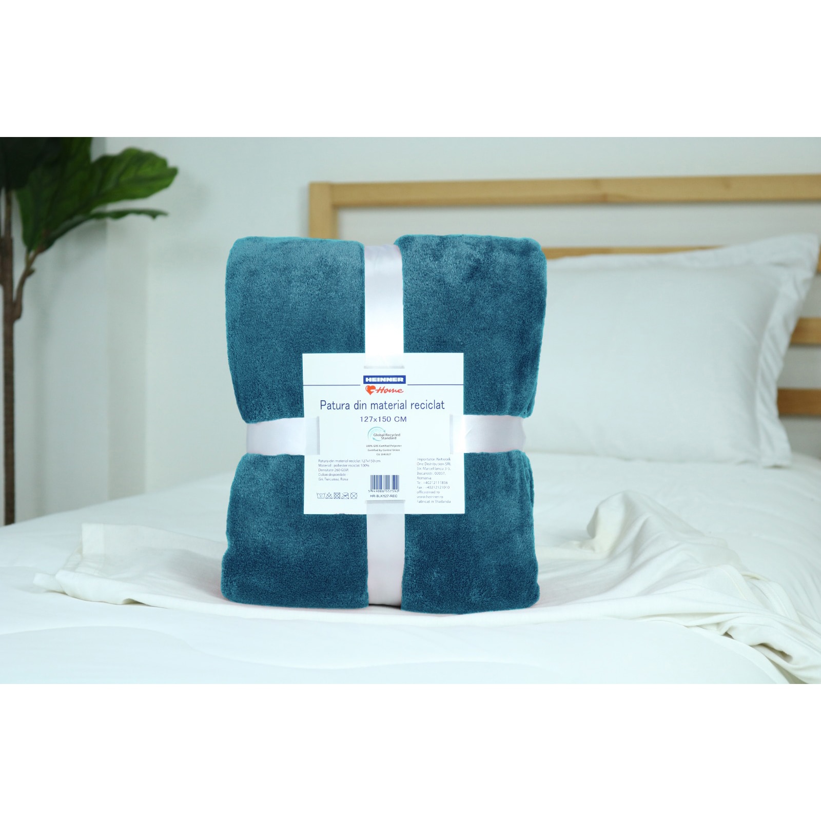 Patura Heinner Home din material reciclat, 127x150 cm, Turcoaz