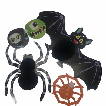 Set 2 ghirlande si 2 decoratiuni din hartie pentru Halloween, Atelier, Paianjen/Liliac/Gandac Set 2 ghirlande si 2 decoratiuni din hartie pentru Halloween, Atelier, Paianjen/Liliac/Gandac