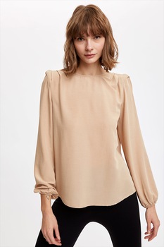 defacto bluza vaporoasa cu decolteu barcuta maro camel imagen 34_0_
0