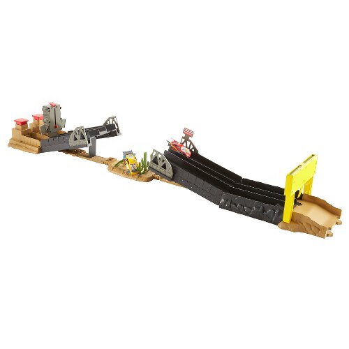 Set Mattel de Joaca Pista de Cursa Cars XRS AP